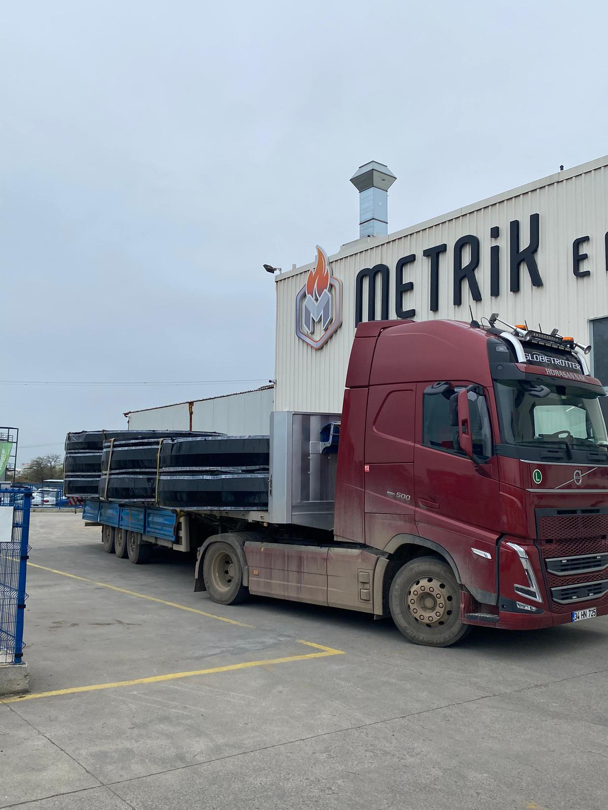 Metrik Endüstri engineers, facilities, and compensator solutions for industrial applications.